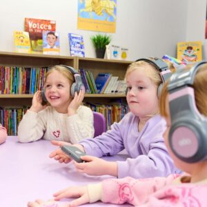 TTS ClassCast saatjaga juhtmevabad kõrvaklapid, 6 tk